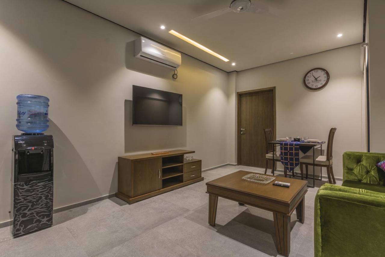 Trivelles Executive Suites Islamabad Eksteriør bilde