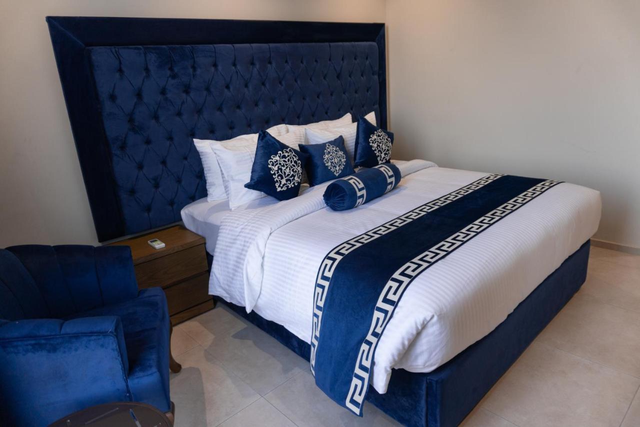 Trivelles Executive Suites Islamabad Eksteriør bilde