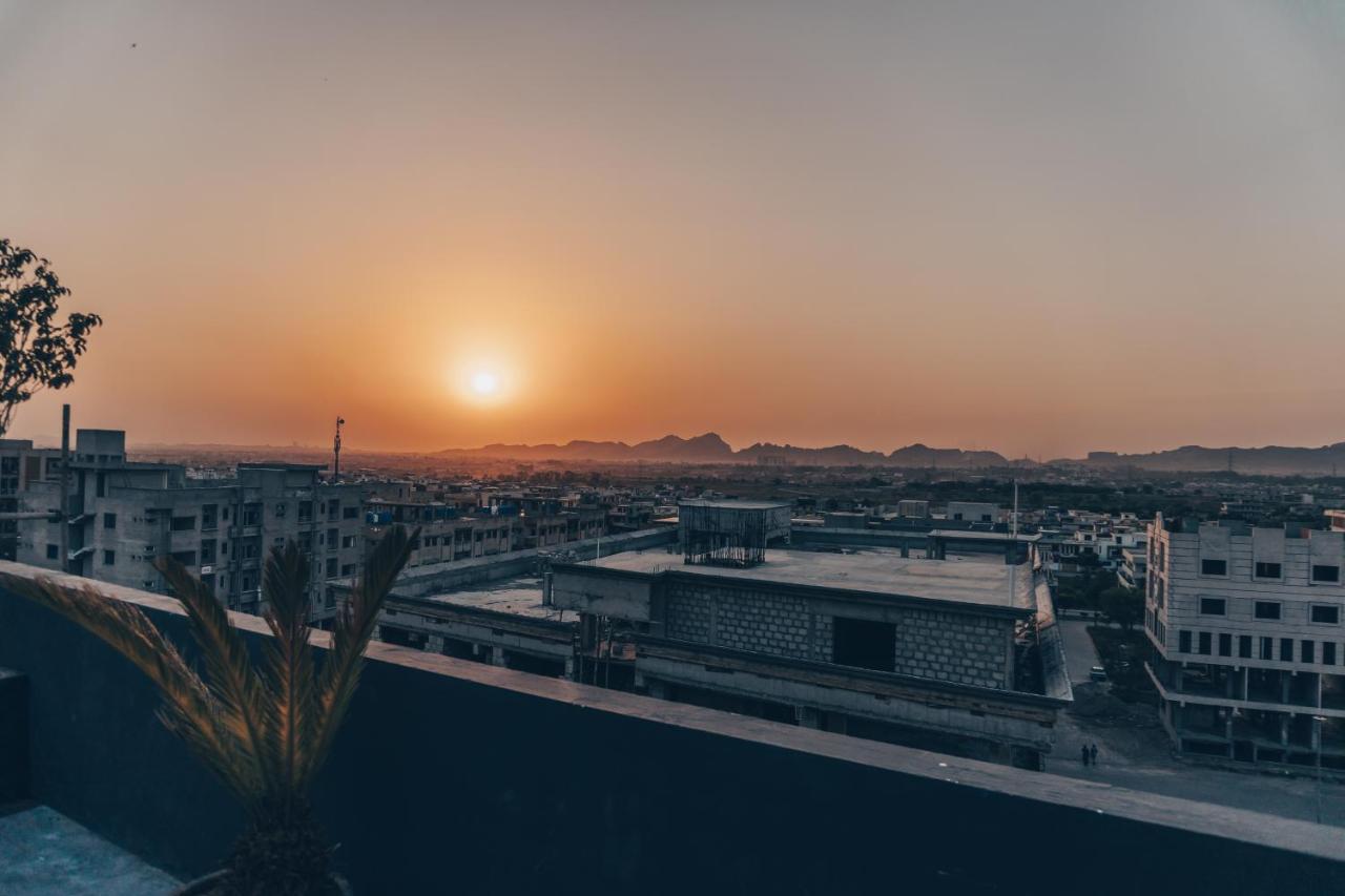 Trivelles Executive Suites Islamabad Eksteriør bilde