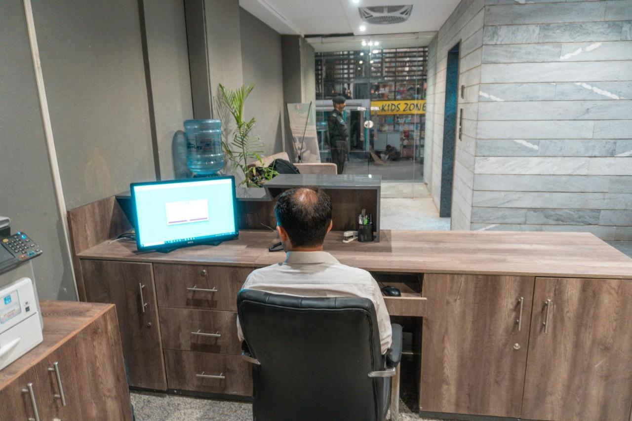 Trivelles Executive Suites Islamabad Eksteriør bilde