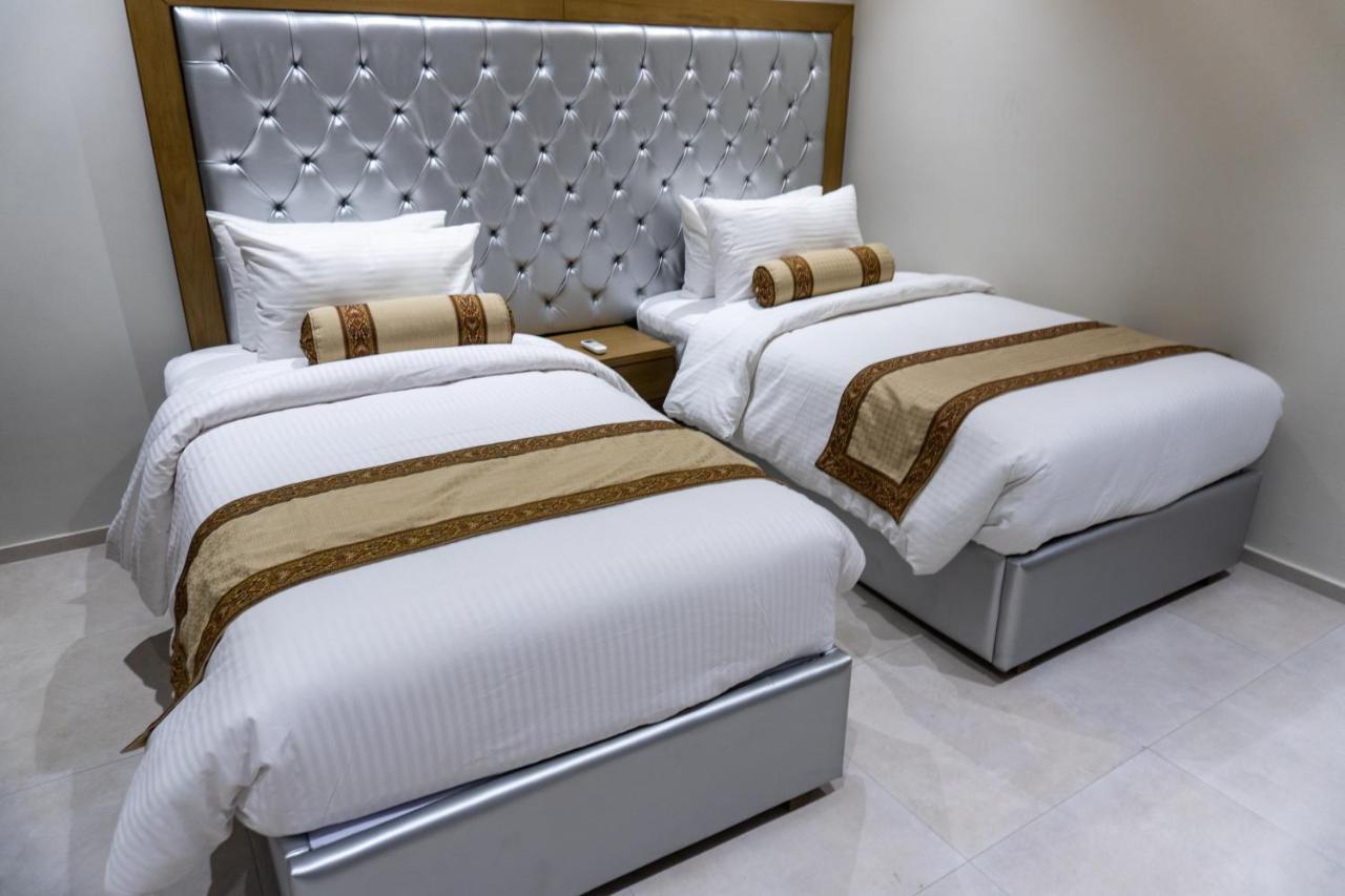 Trivelles Executive Suites Islamabad Eksteriør bilde